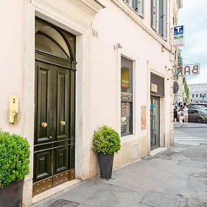 Buonanotte Colosseo Bed and breakfast